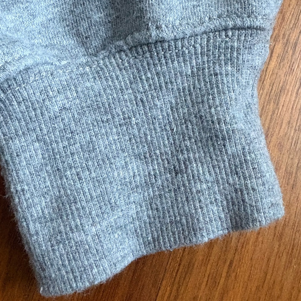 Official Taylor Swift Eras Tour Crewneck, USED - Picture 11 of 16